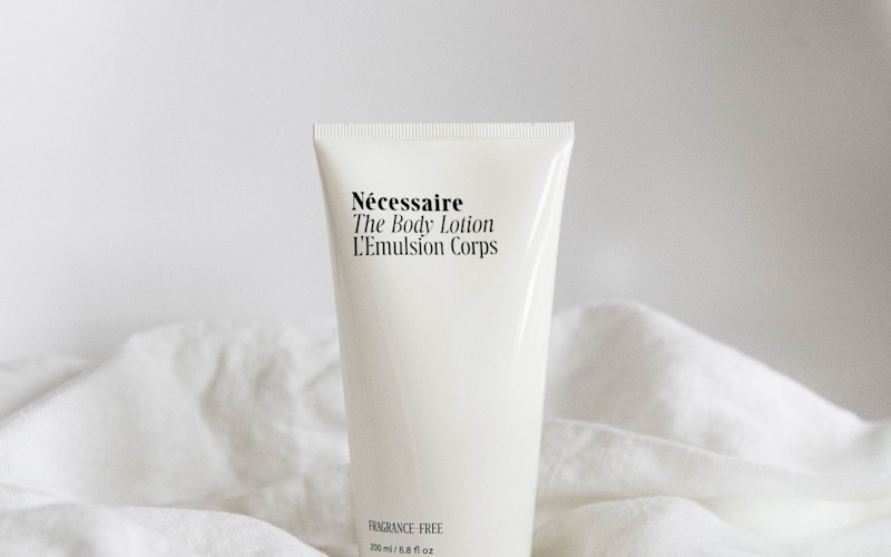 Facial Moisturizer - Hydration Essential for All Skin Types Moisturizer cream being applied to face showing hydration step in daily skincare routine for beginners