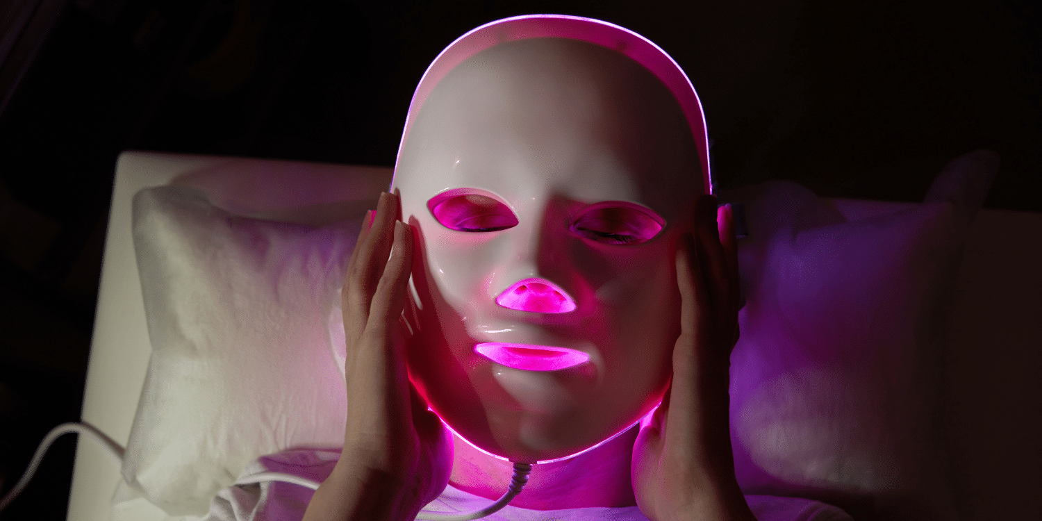 What You Need to Know About LED Light Therapy Face Masks