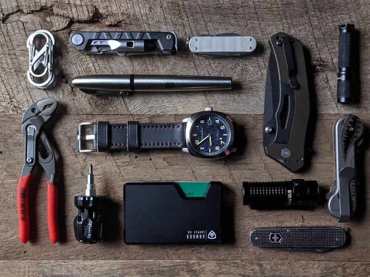 EDC Essentials for Every Scenario: Office, Car, and Hiking Survival Guide